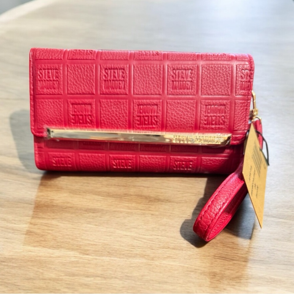 Steve Madden Women's Trifold Wallet